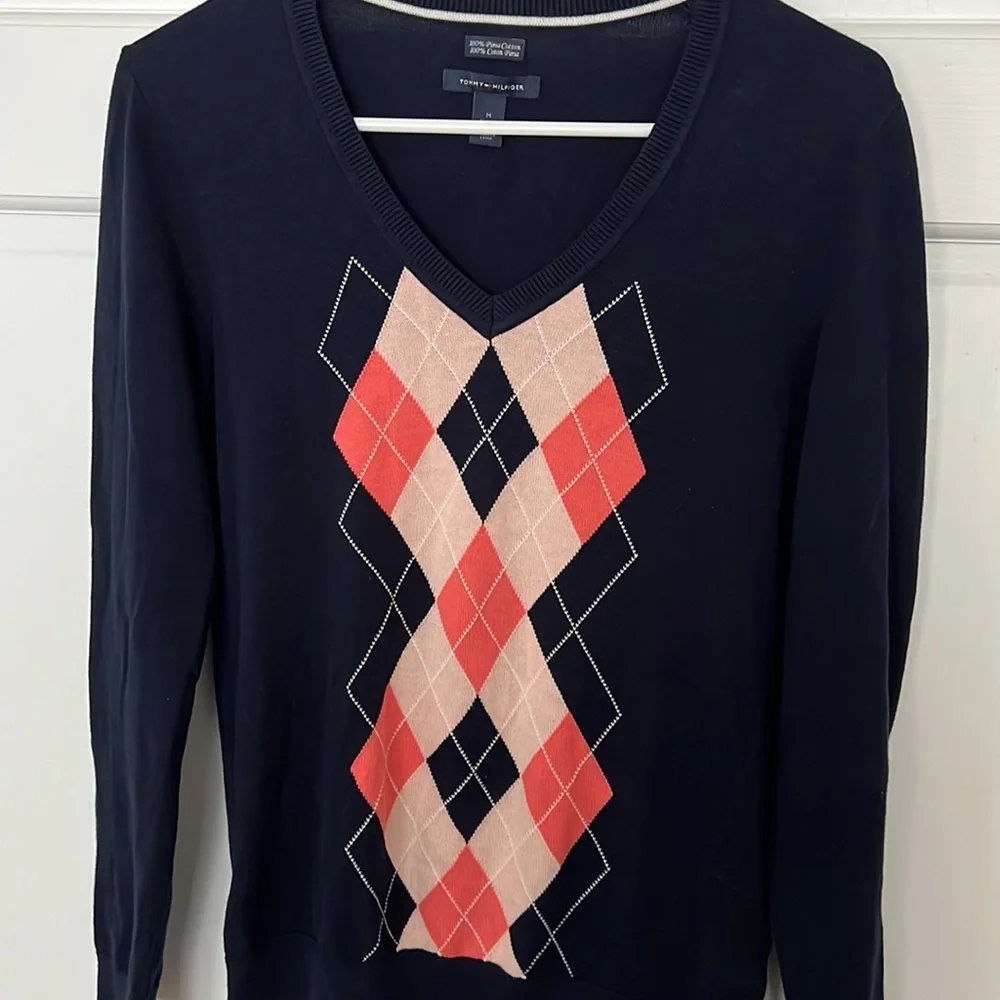 Tommy Hilfiger Argyle V-Neck Sweater - Picture 5 of 6